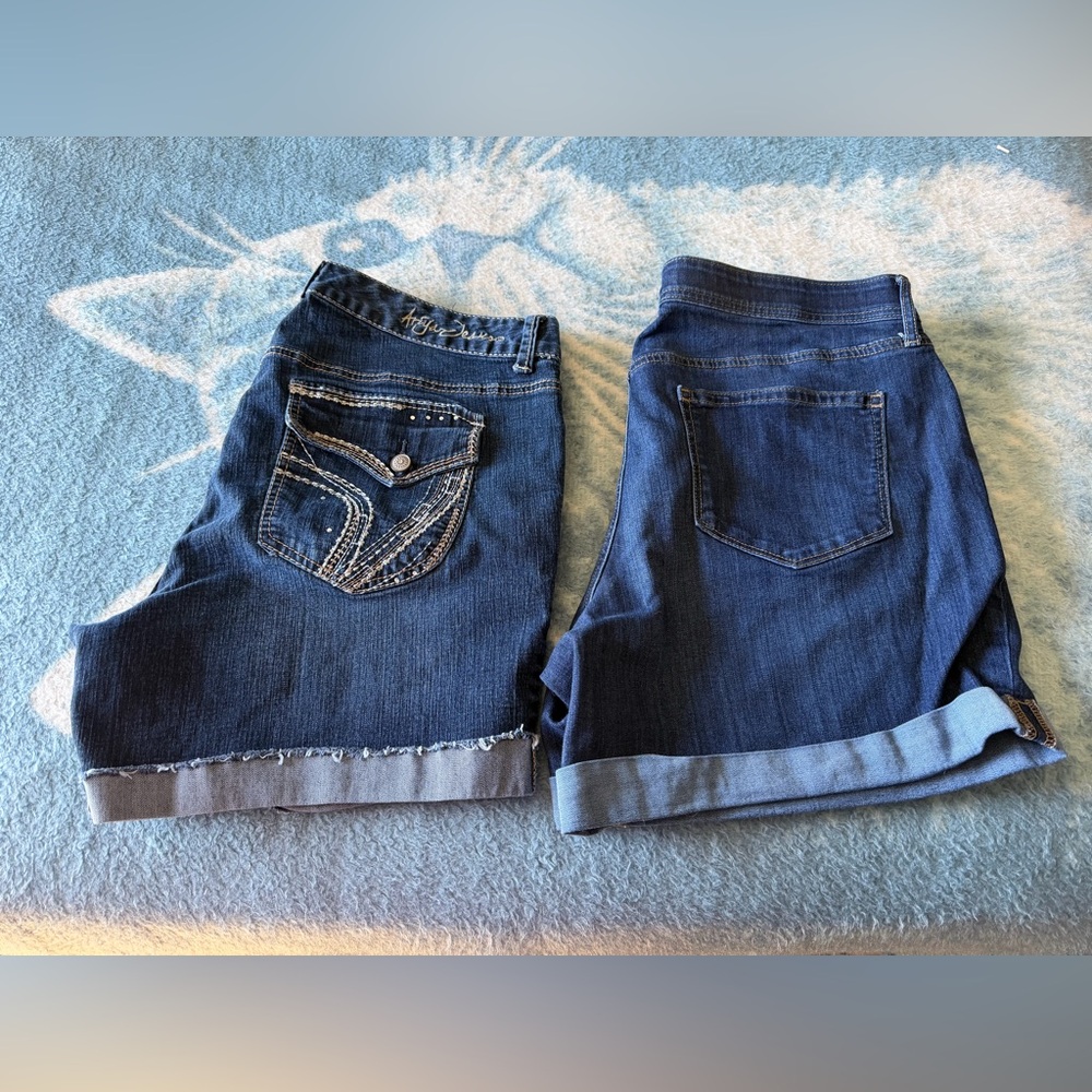 Set of Two Stylish Ariya and EVRi Women’s Denim Shorts Size 16 and 16W